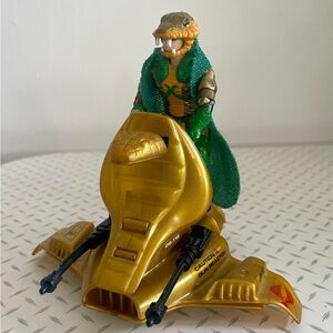 GI Joe Cobra Serpentor Action Figure w Air Chariot 1986